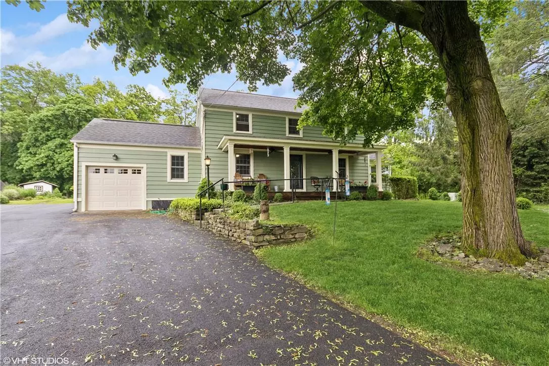 Beacon, NY 12508,35 Monell PL