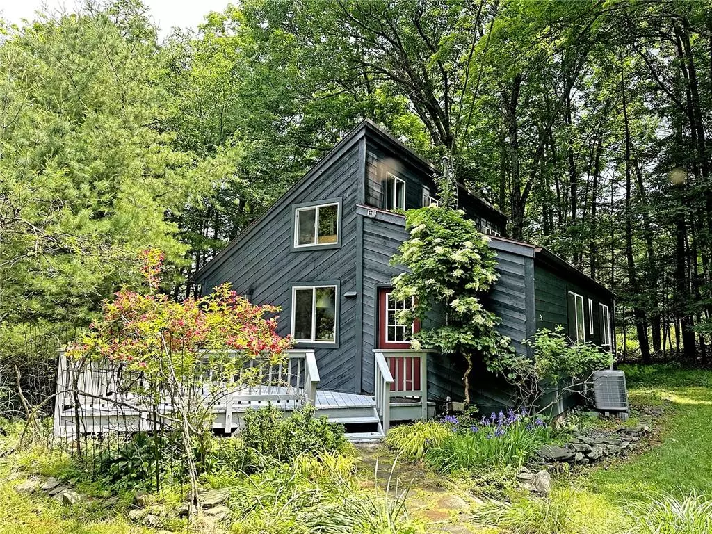 Woodstock, NY 12498,192 Broadview RD