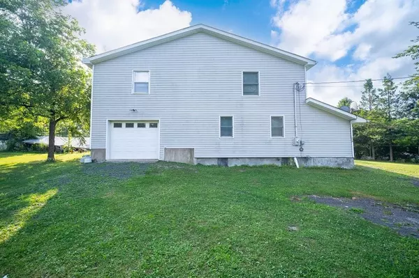 Middletown, NY 10940,208 Grahamtown RD