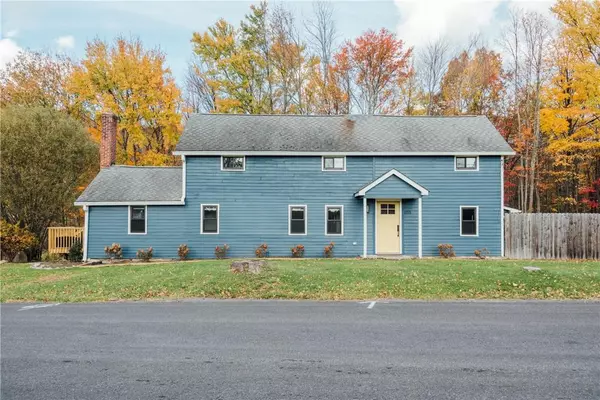 Pine Bush, NY 12566,655 Oregon TRL