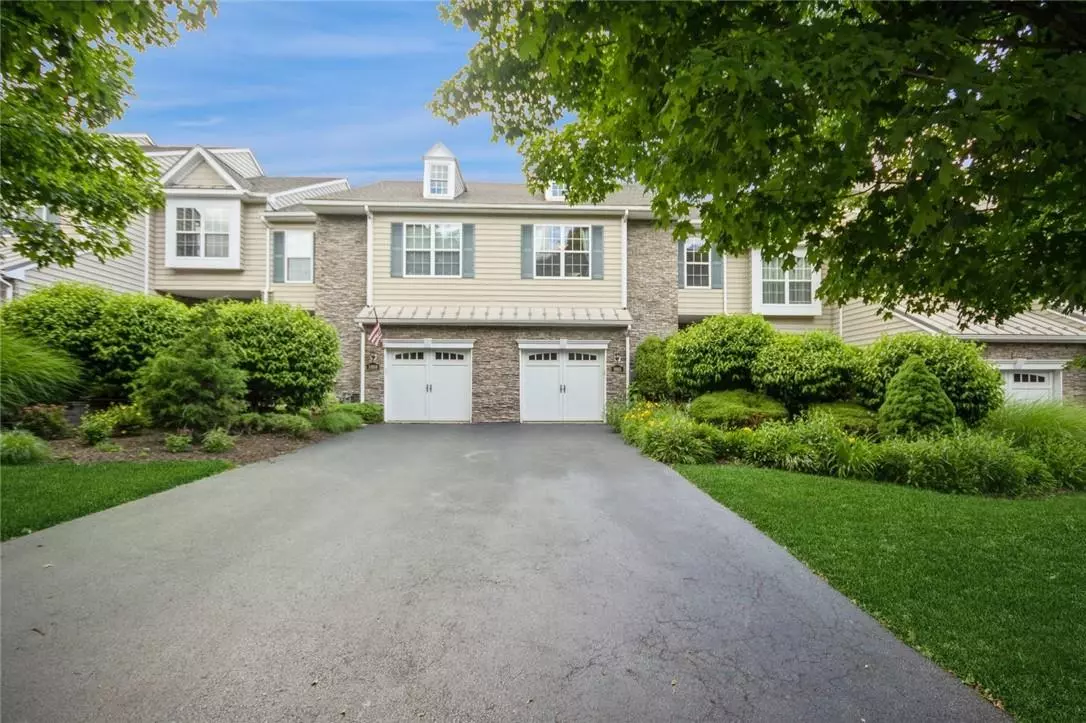 Fishkill, NY 12524,1061 Dutcher DR