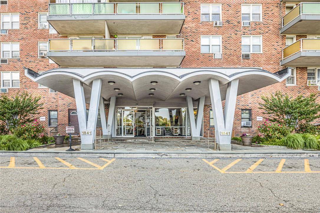 1841 Central Park AVE #15H, Yonkers, NY 10710