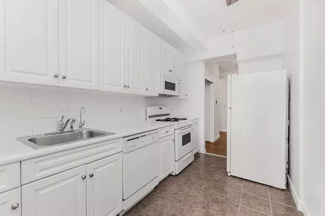 Bronx, NY 10463,2750 Johnson AVE #3H