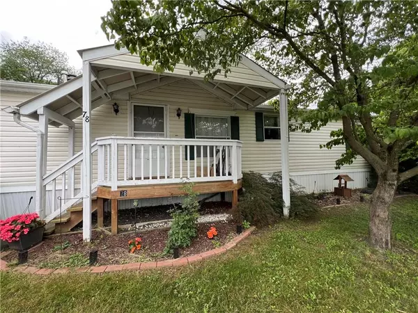 78 Eagle CIR, Pleasant Valley, NY 12569