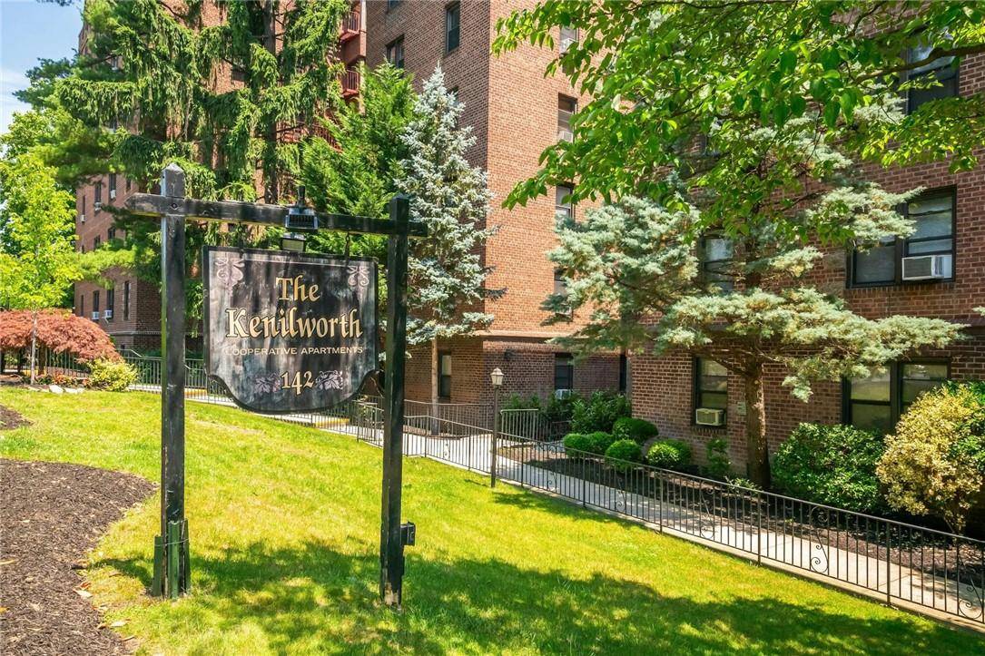 142 Garth RD #6V,  Scarsdale,  NY 10853