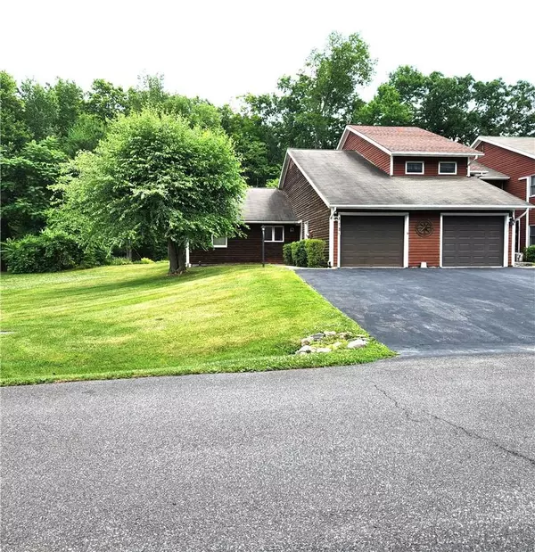 Kingston, NY 12401,113 Quail DR