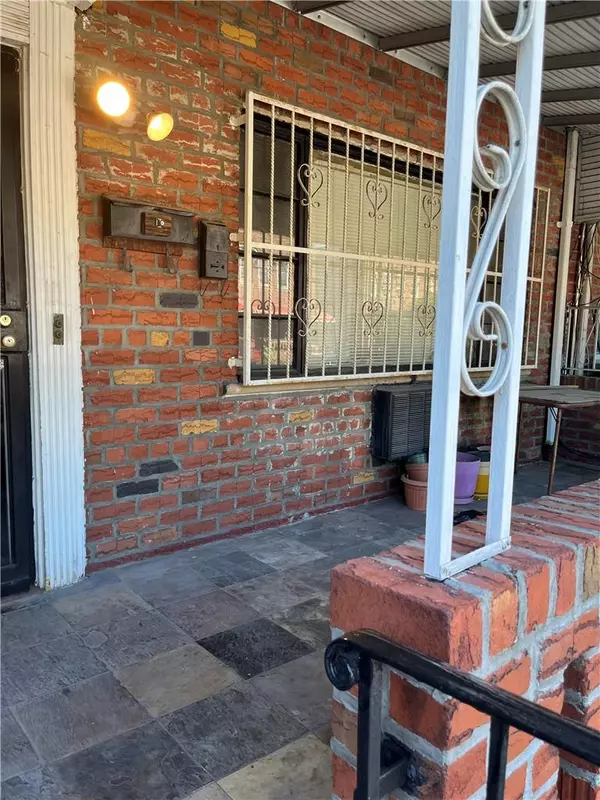 Brooklyn, NY 11217,276 E 55th ST