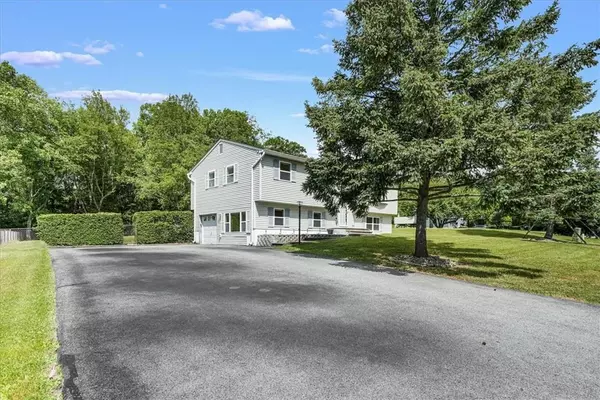 Chester, NY 10918,3 Seely RD