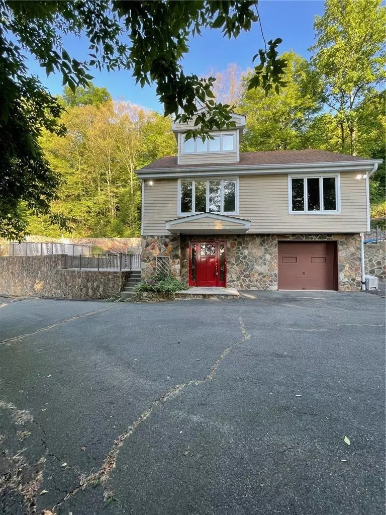 Highland Falls, NY 10928,65 Kleitz AVE