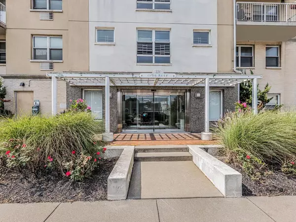 221 Beach 80th ST #2G, Rockaway Beach, NY 11693