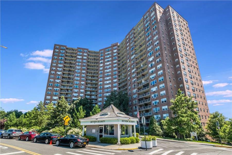 5700 Arlington AVE #2A, Bronx, NY 10471