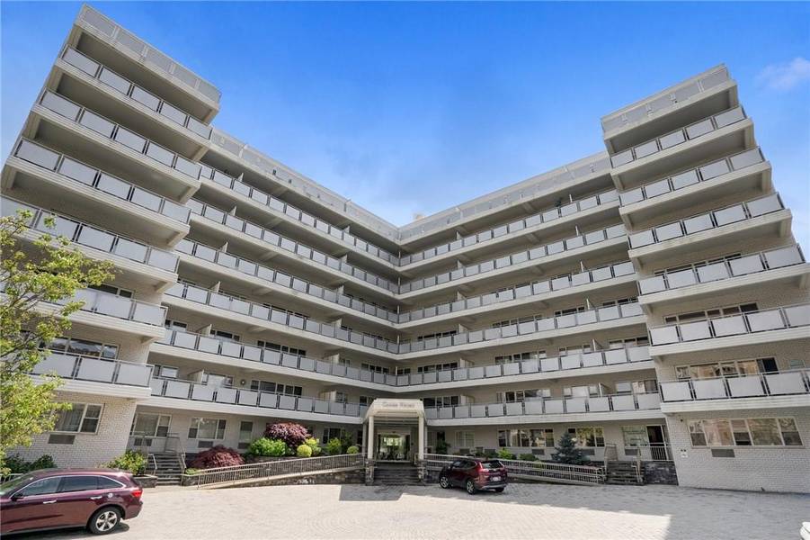 300 Martine AVE #6K, White Plains, NY 10601