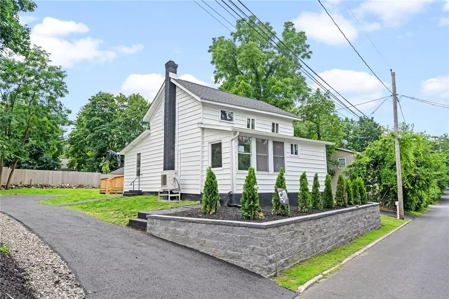 5 1st ST, Cornwall On Hudson, NY 12520