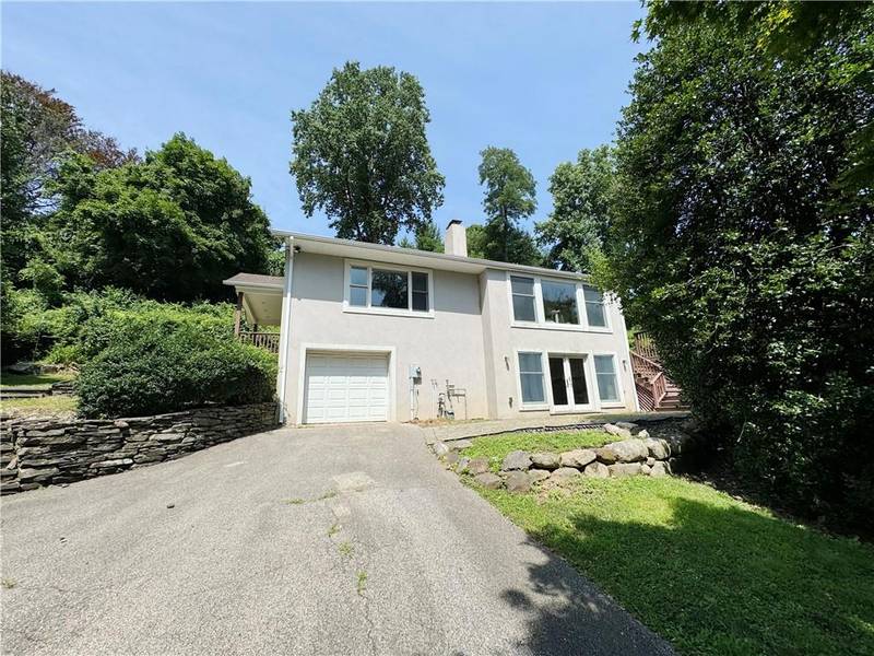 325 Front ST, Nyack, NY 10960