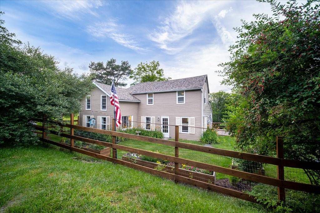 679 E Hill RD, Jeffersonville, NY 12748