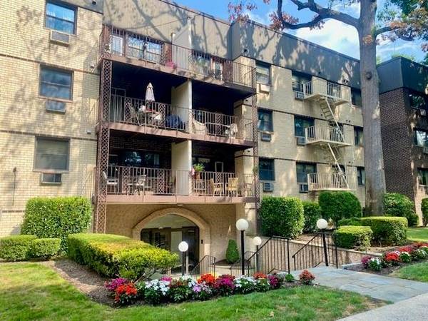 2241 Palmer AVE #4L, New Rochelle, NY 10801