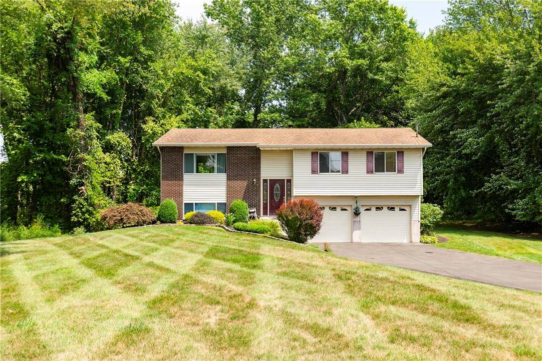 1 Allhusen RD, New Paltz, NY 12561