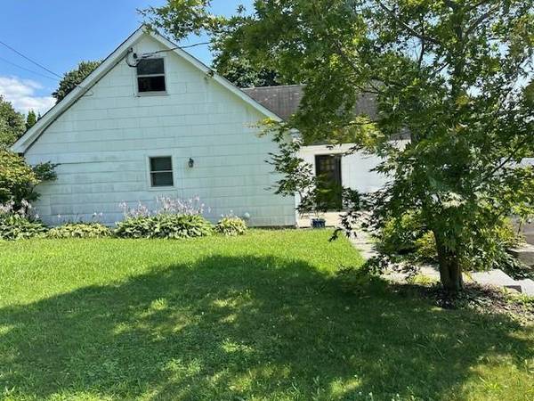 Brewster, NY 10509,49 Hickory DR