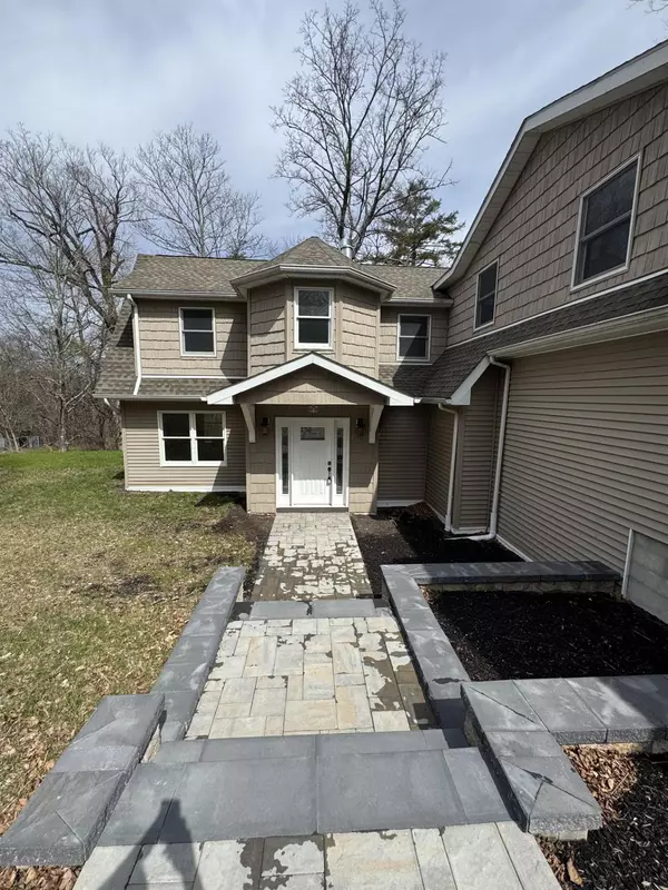 Rhinebeck, NY 12572,344 Schultz Hill RD