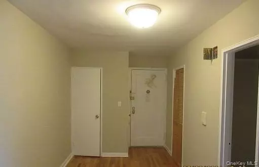 Bronx, NY 10467,2244 Bronx PARK #6L