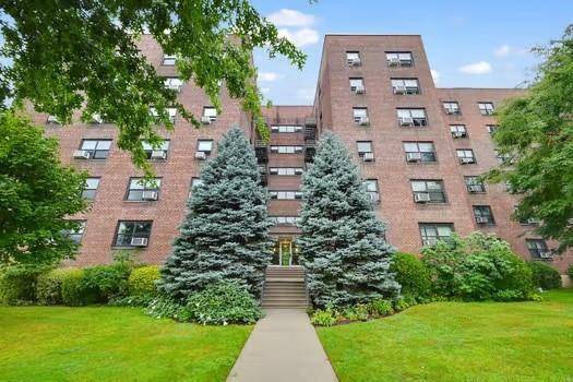 73-51 Bell BLVD #4C, Bayside, NY 11364
