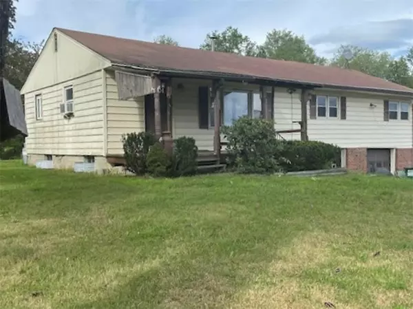 Pine Bush, NY 12566,1142 Bruyn TPKE