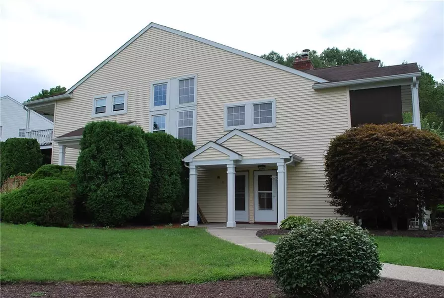 91 The Knolls, Warwick, NY 10990