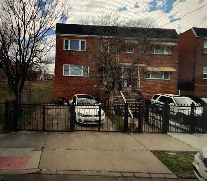 776 Bartholdi ST, Bronx, NY 10467