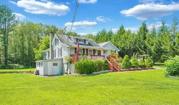 Pine Bush, NY 12566,63 Walker Valley RD