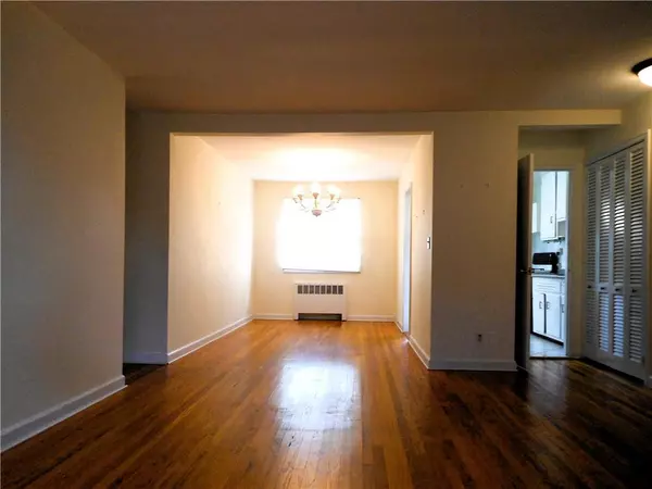 Yonkers, NY 10703,861 Palisade AVE #2D