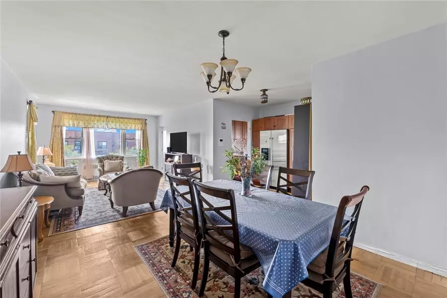 3750 Hudson Manor TER #5GW, Bronx, NY 10463