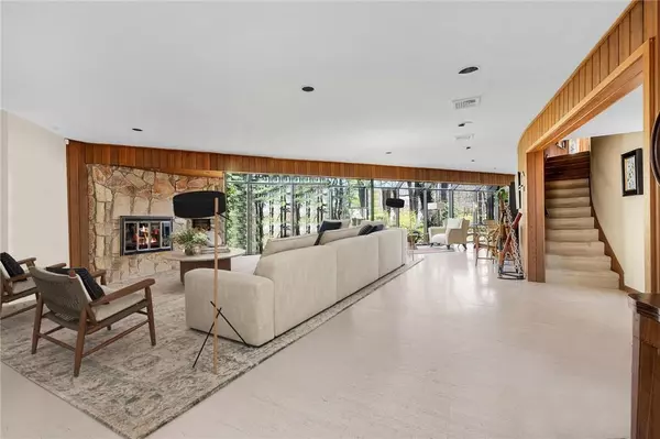 Chappaqua, NY 10514,14 Alta LN