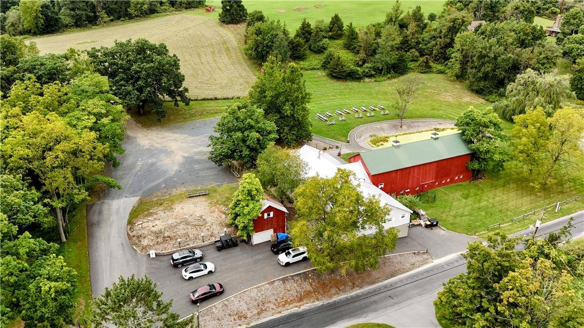 Warwick, NY 10990,65 Four Corners RD