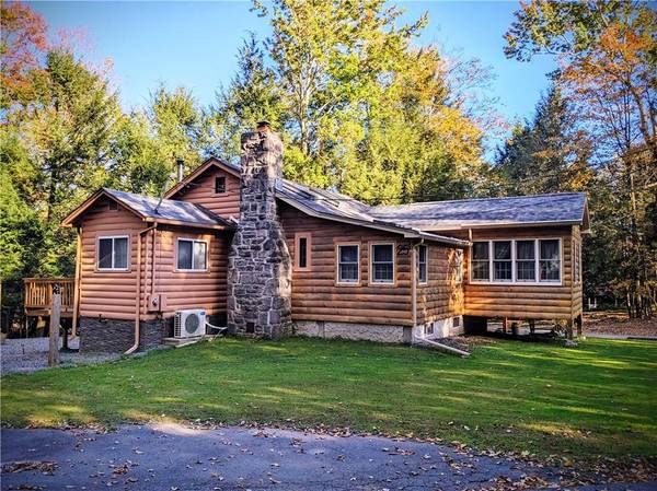 25 E Reindeer TRL, Bethel, NY 12778