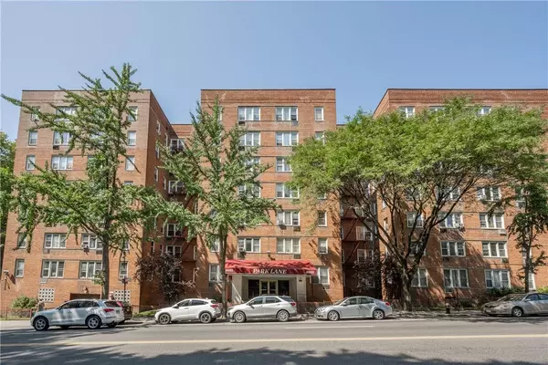 6601 Broadway #2E, Bronx, NY 10471