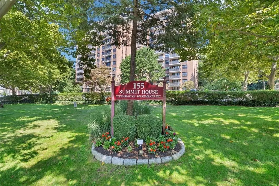 White Plains, NY 10603,155 Ferris AVE #6K