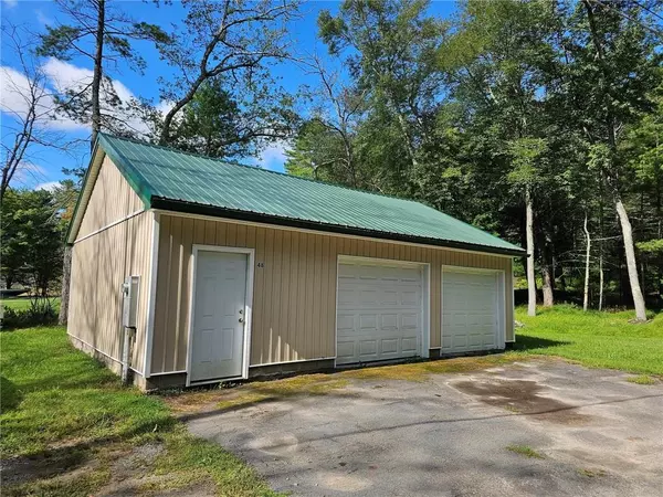 Eldred, NY 12732,48 Collins RD