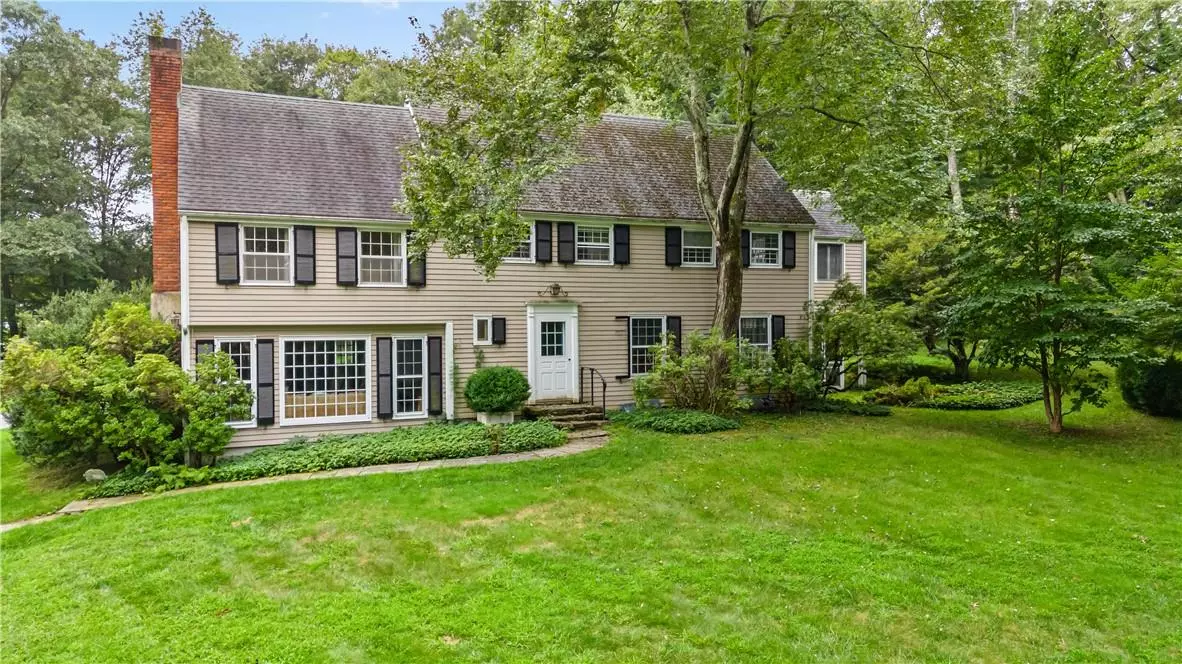 Katonah, NY 10536,237 Mt Holly RD