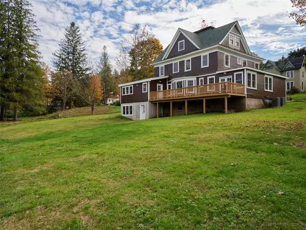 Livingston Manor, NY 12758,29 DuBois ST