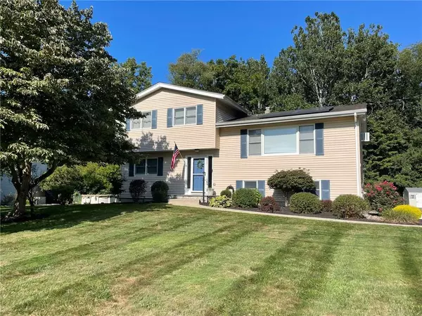 Chester, NY 10918,11 Townsend PL