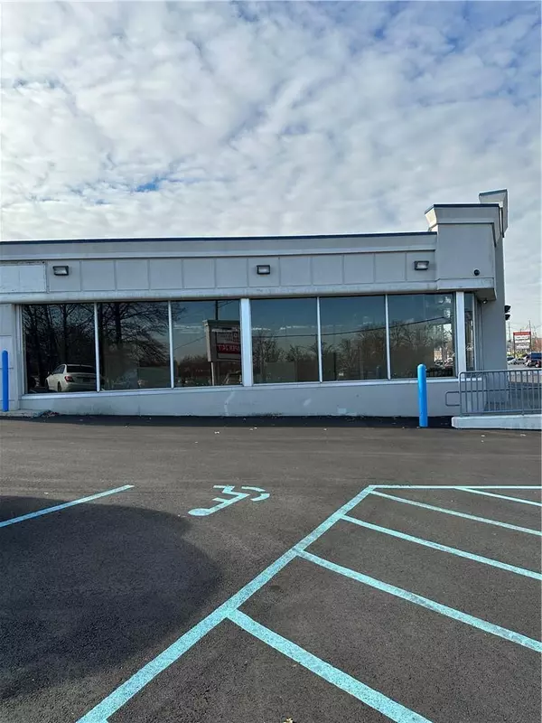 Nanuet, NY 10954,123 E Route 59