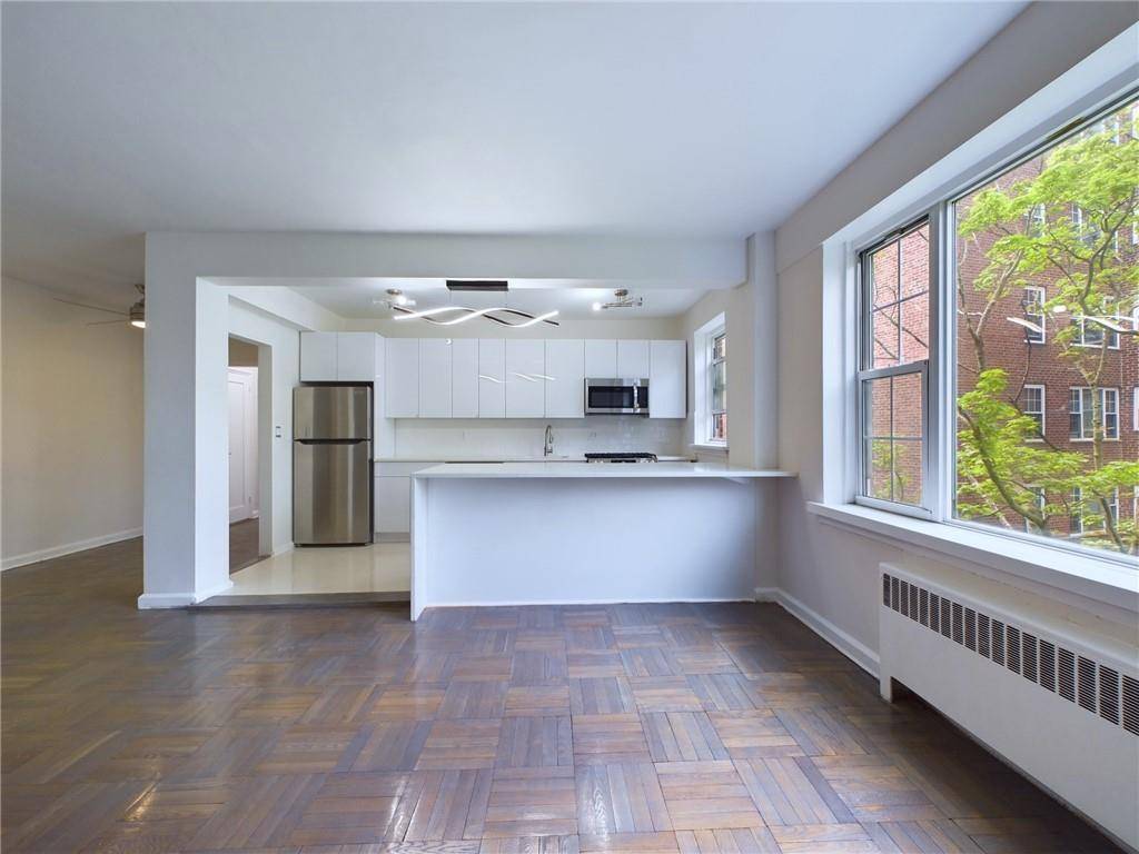 220 Pelham RD #3K, New Rochelle, NY 10805