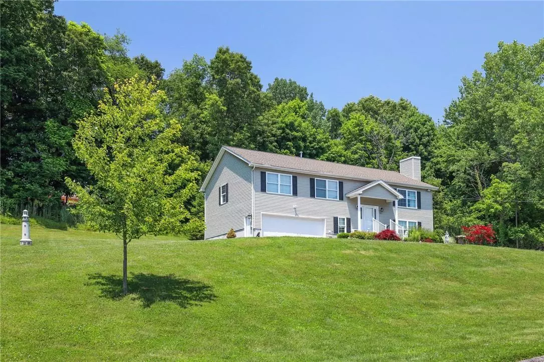 Mahopac, NY 10541,67 Lake DR