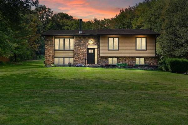 73 Smith Crossing RD, Wappingers Falls, NY 12590