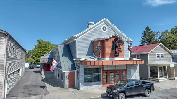 Red Hook, NY 12571,23 E Market ST