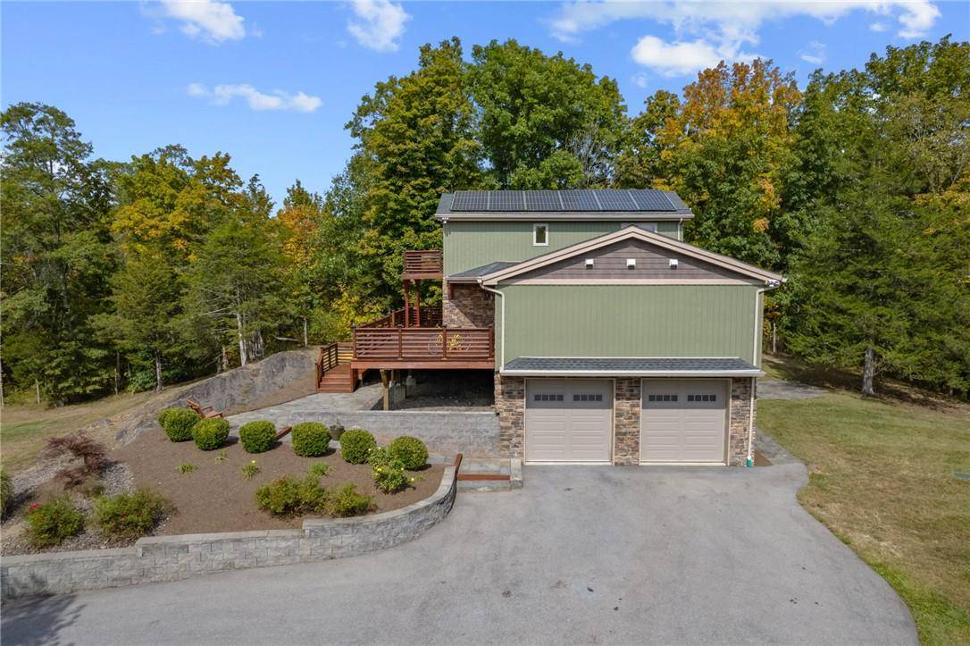 New Paltz, NY 12561,290 Old Kingston RD