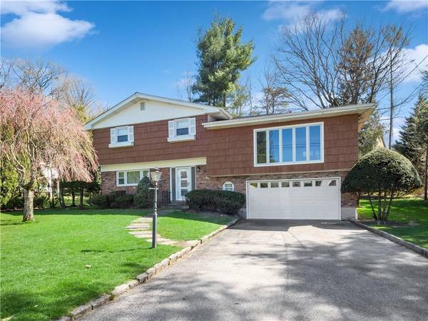 White Plains, NY 10607,8 Balmoral CRES