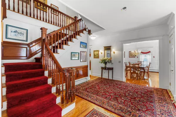 Newburgh, NY 12550,3 Cloud ST