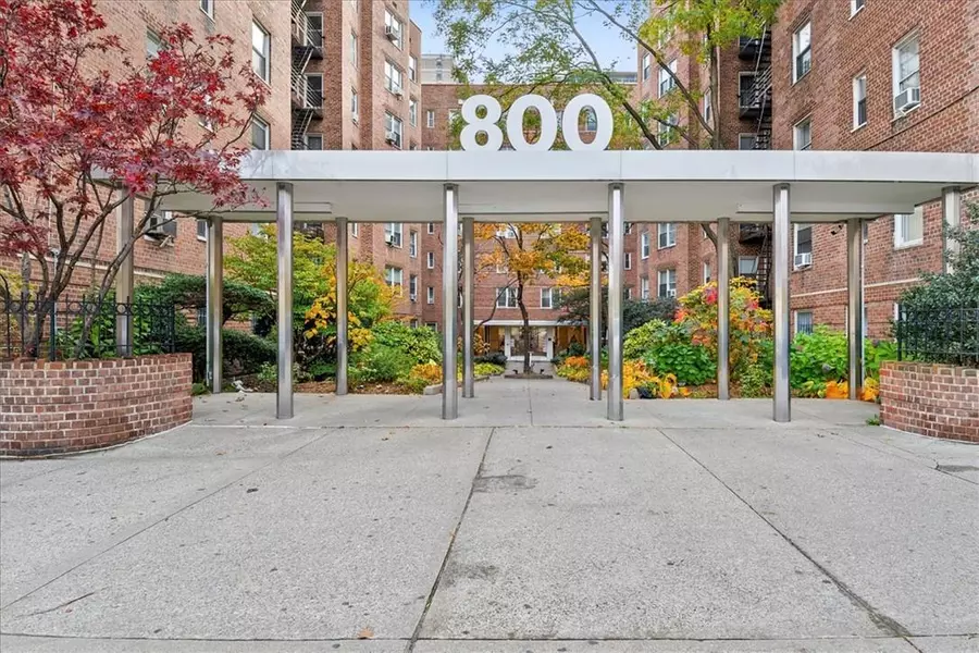 800 Grand Concourse #GSS, Bronx, NY 10451