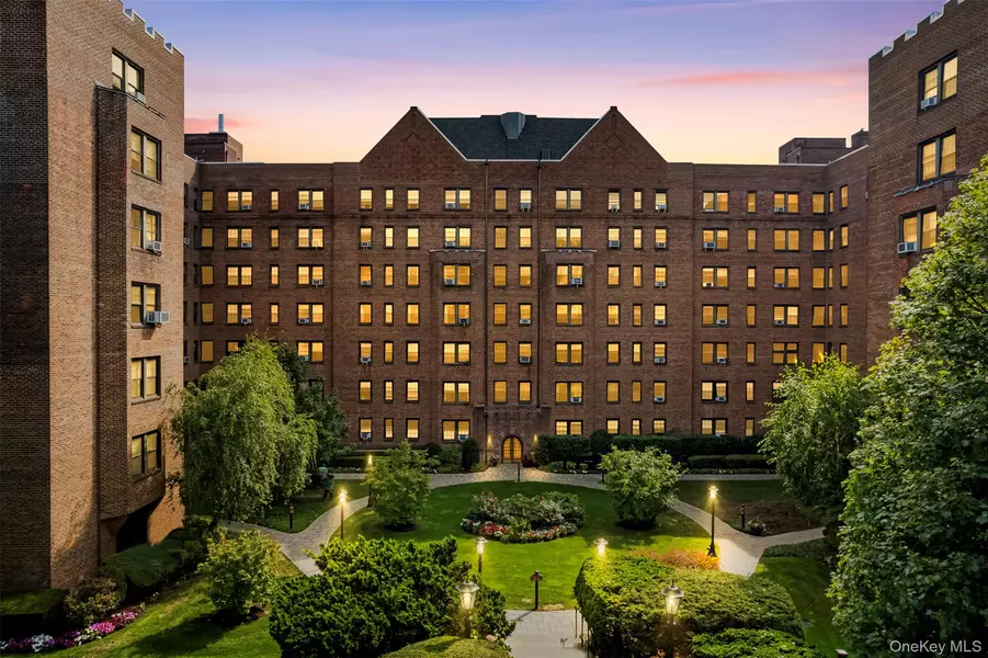 174 Garth RD #TS, Scarsdale, NY 10583